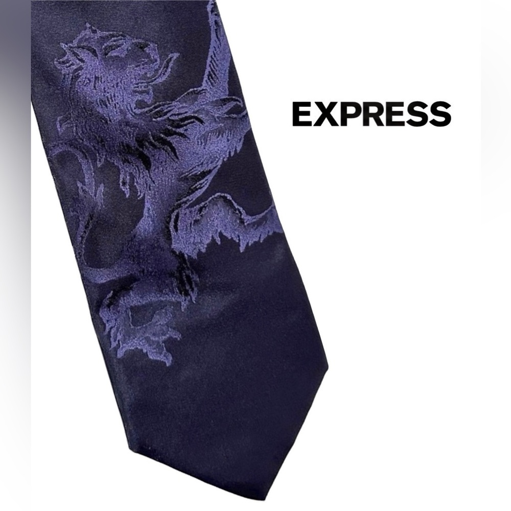 RARE Express Men's 100% Silk Lion Crest Wide Designer Neck Tie USA Made Purple